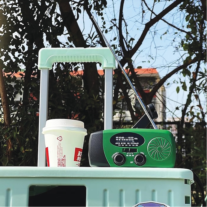 Multifunction Solar Hand-Crank Radio, , large