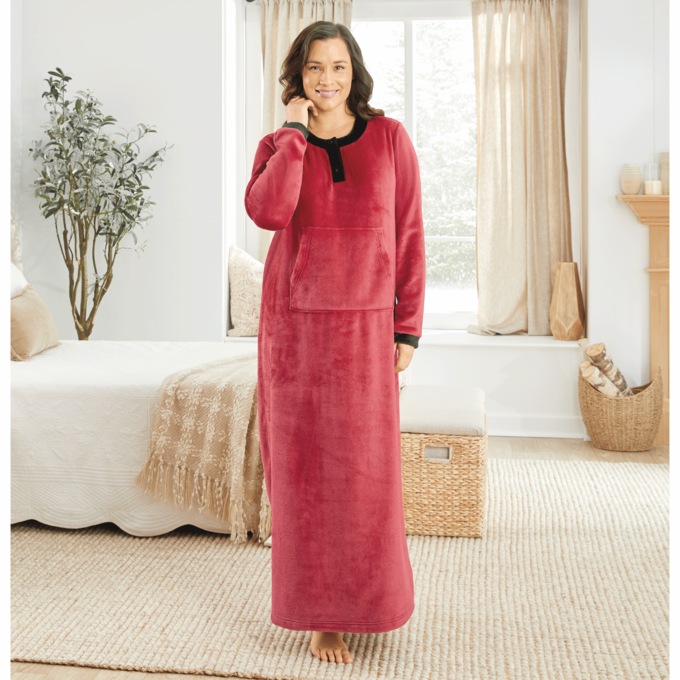 Polar Fleece Cozy Lounger, Cherry Black, large