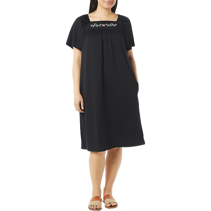 Embroidered Solid Waltz Lounger, Black, large